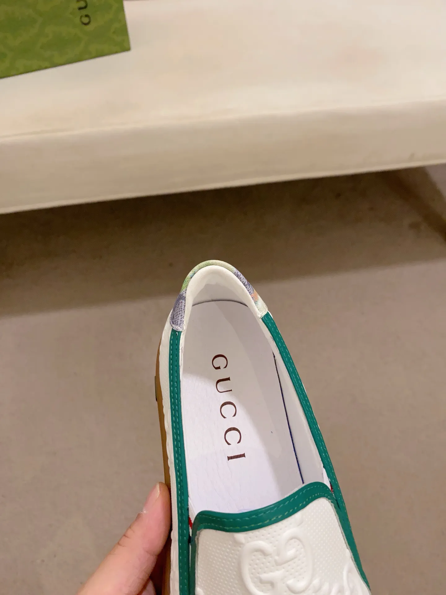 Men's clothing and shoes💰 440💰🇮🇹🇮🇹GUCCI (Gucci) top 🔍🔍 spring and summer models are on sale at the same time, the upper 🇮🇹 imported Italian first-layer cowhide, fully imported sheepskin lining 💪💪, completely 1⃣️compared 1⃣️Reproduction🇮🇹💪💪, ⚠Sole: The original sole is specially provided by the original factory, the exclusive movable molded sole is super comfortable, ⚠Original factory follow-up goods, 🔍🔍high quality, you can enter and leave the counter at will, welcome to compare⚠. Code number:38-44